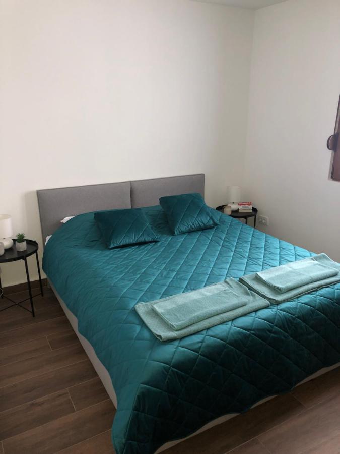 Guest House Elena مويكوفاتش المظهر الخارجي الصورة